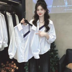 批发秋装新款大码女装设计感露锁骨白色衬衫长袖宽松假两件上衣