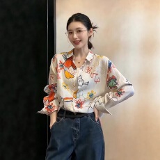 批发秋季文艺森系苎麻印花翻领透气<b class='q'>长袖</b>衬衫女新款宽松系扣防晒上衣