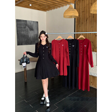 批发实拍2025冬装新款胖mm大码女<b class='q'>甜美</b>收腰显瘦长短款内搭针织连衣裙