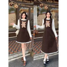 批发实拍2025冬装新款胖mm大码女韩系甜美假两件卡通小熊长短款连衣裙