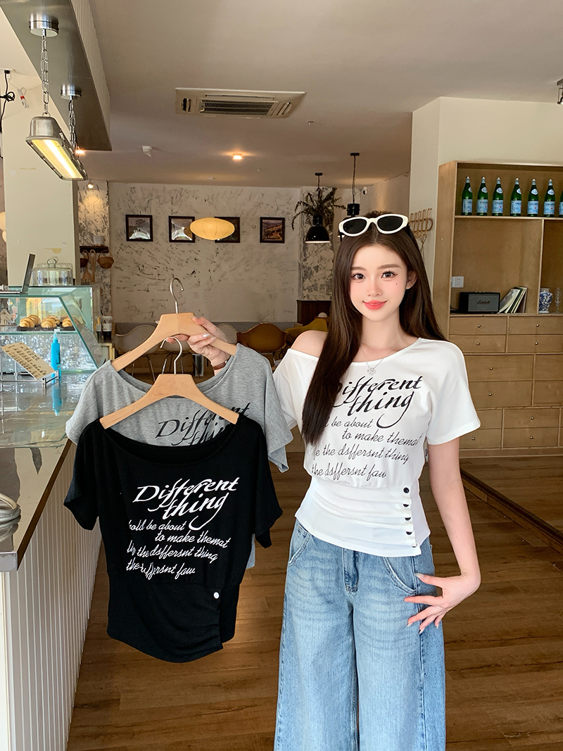 RY3132# 实拍2026夏装新款胖mm大码女纯欲设计感印花字母斜领收腰...