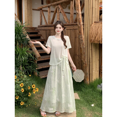 批发实拍2026夏装新款胖mm大码女新中式盘扣轻薄小衫碎花半身裙<b class='q'>两件</b>套