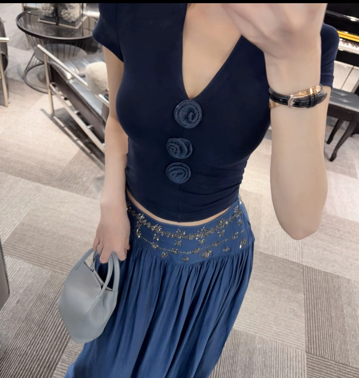 무거운 작업 핫픽스 반신 스커트 휴가 바람 새로운 V넥 맨위 치마 레트로 롱 스커트 세트