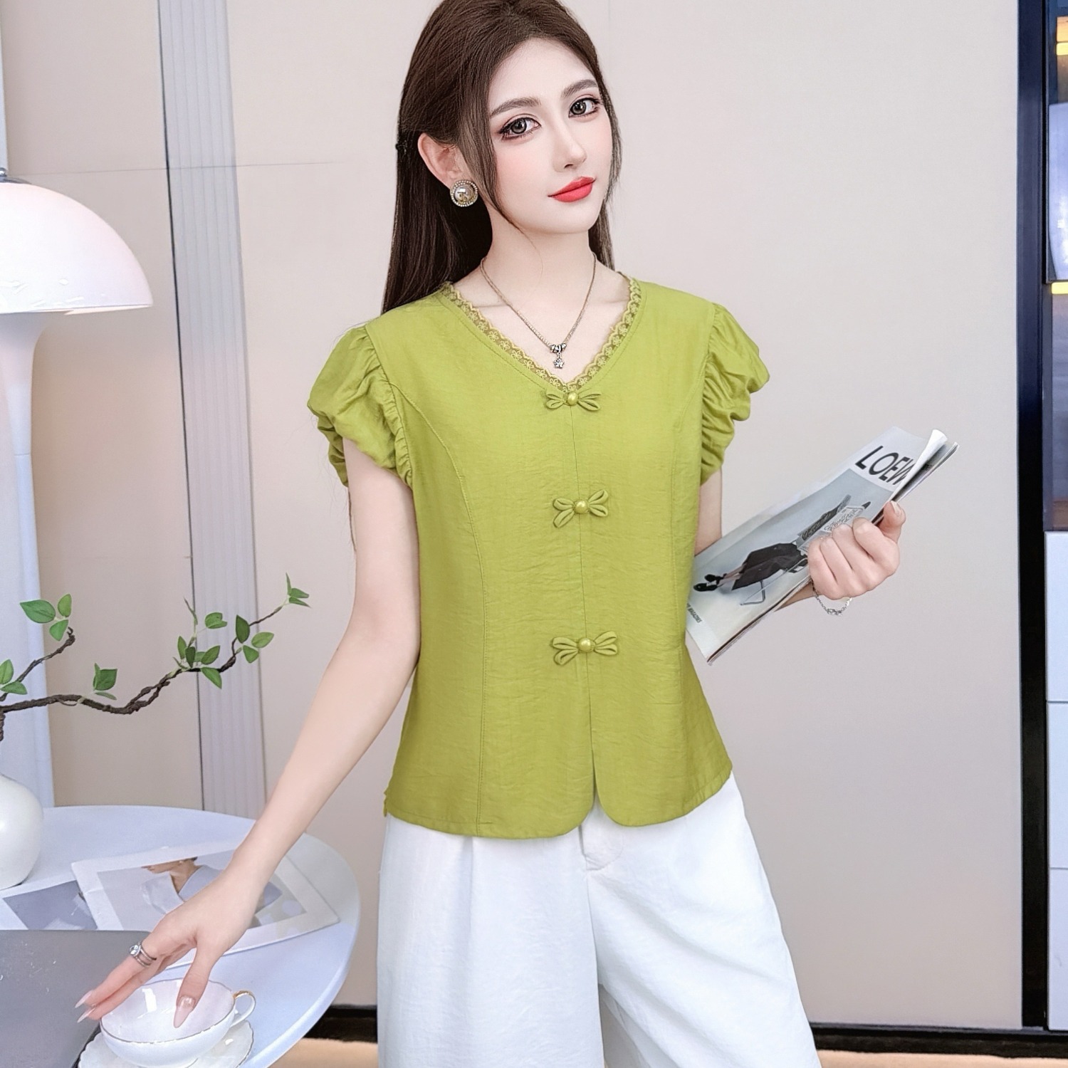 RY556# 洋气减龄棉麻短袖女2026夏季新款V领蕾丝拼接通勤休闲花瓣袖上衣