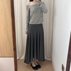 批发Wild leek 原创莱赛尔<b class='q'>不规则</b><b class='q'>半身裙</b>女2025FW深灰低腰垂感褶皱半裙