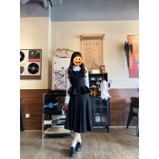 批发Romance Nanci 复古英伦千金感黑色收腰显瘦气质背心<b class='q'>蓬蓬</b><b class='q'>裙套装</b>
