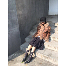 批发Goosfir <b class='q'>原创</b><b class='q'>设计</b>复古做旧毛绒拼接外套秋冬新款保暖褐色皮大衣女