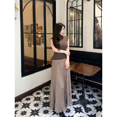 批发区区欧阳'杜塞画廊'高智女神裙！氛围感缎面压褶大裙摆A字半身裙