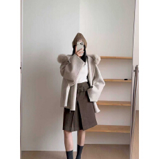 批发区区欧阳te调橄榄绿'私服skirt!重磅老钱感立裁羊毛A字腰带半身裙