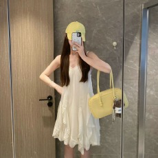 批发SUNONEONE 花边拼接设计感薄纱蕾丝吊带<b class='q'>连衣裙</b>女春季修身无袖裙子