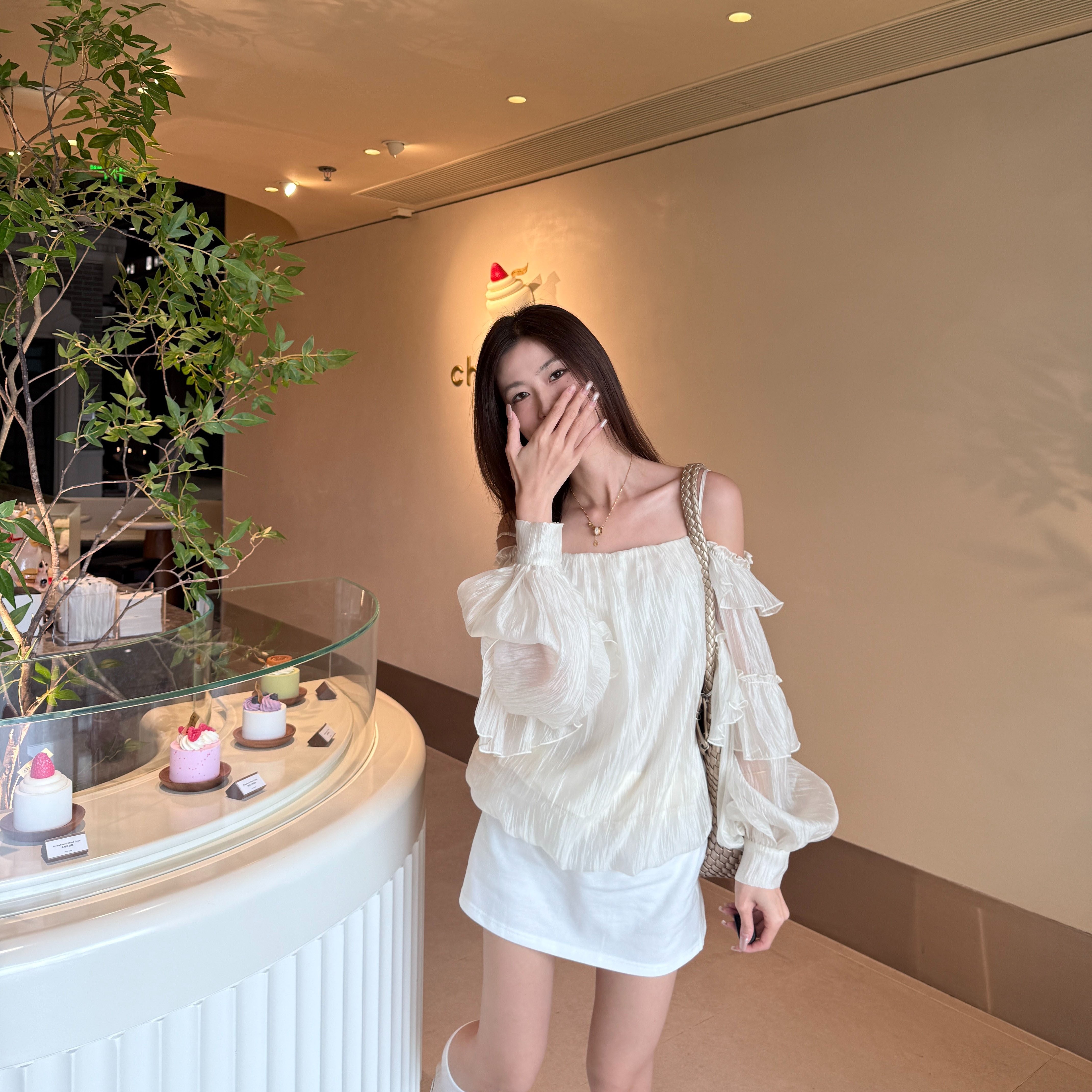 skk store 꿈 와일드 갤러리 감기 센스 프릴 꽃밭 슬립 쉬폰 긴팔 맨위 여름 얇은 스타일