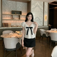 批发sheepland花园雏碟 V领系带蝴蝶结荷叶边短袖<b class='q'>T</b><b class='q'>恤</b><b class='q'>女</b>夏收腰显瘦上衣