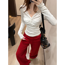 批发实拍实价~心动密码 V领扭结修身长袖打底<b class='q'>T</b><b class='q'>恤</b>+软糯加厚毛呢休闲<b class='q'>裤</b>