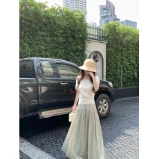 批发实价不减~斜肩花边针织女显瘦辣妹上衣+抽绳松紧腰半身a字<b class='q'>长裙</b>