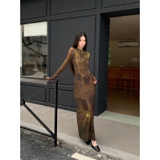 批发金棕色项链印花<b class='q'>连衣裙</b>复古街头修身弹力收腰小高领长裙