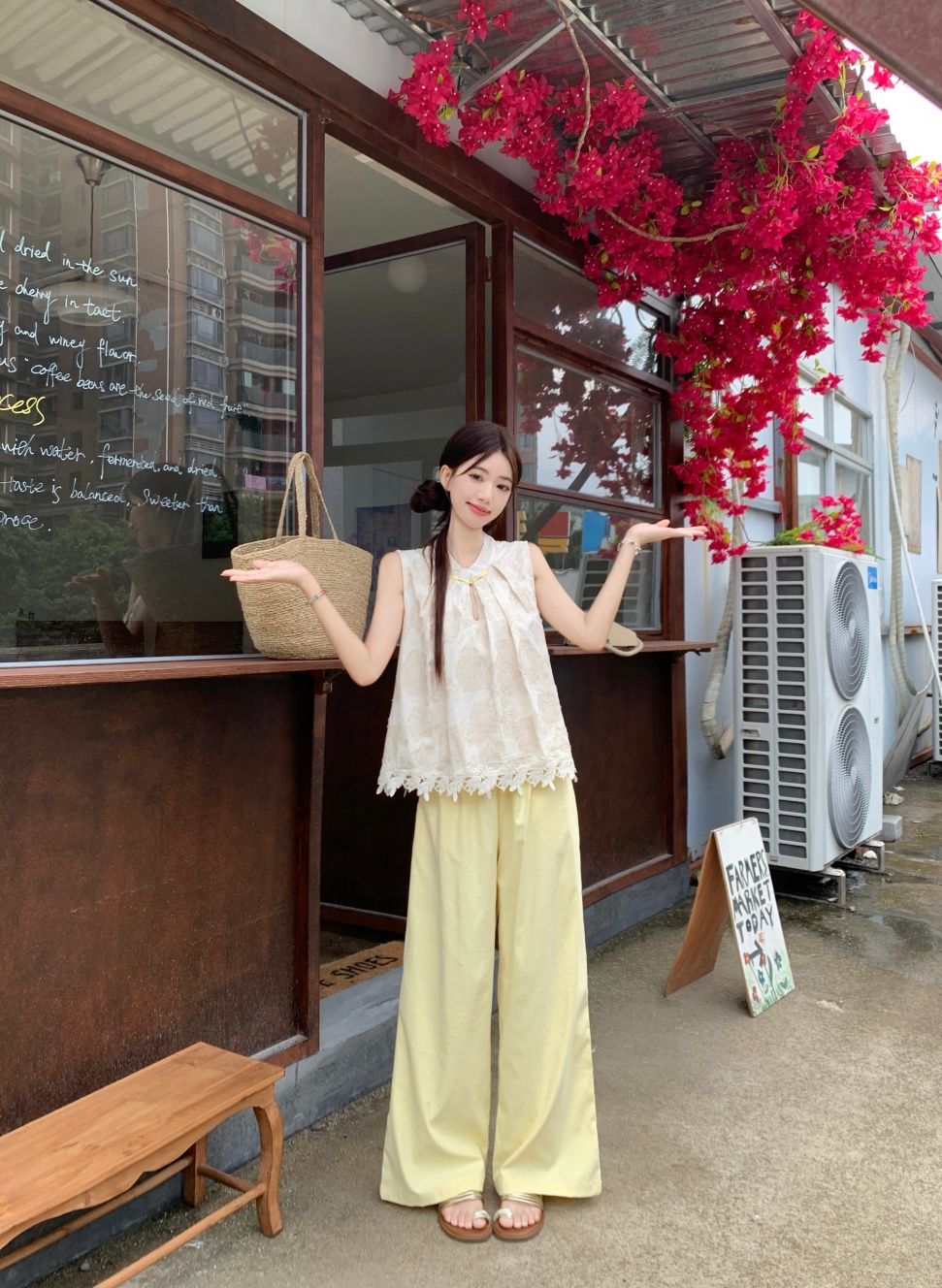 실사 정가 레트로 민족 스타일 단추 자수 민소매 맨위 다용도 와이드 레그 팬츠 투피스 세트
