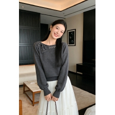 批发设计感小众蝴蝶结钉珠<b class='q'>针织衫</b>女春秋气质百搭<b class='q'>打底衫</b>别致超好看上衣