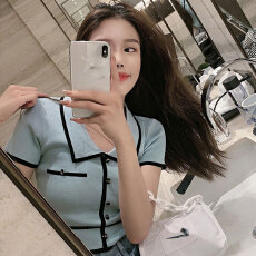 批发夏季ins超火宽松白色冰丝短袖t恤女设计感小众高腰<b class='q'>短款</b>上衣polo衫