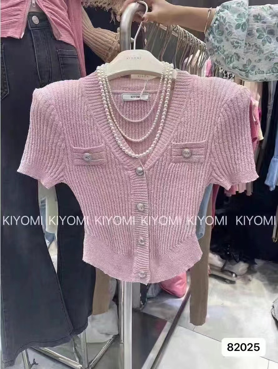 여름 한국 스타일 품격 작은 샤넬 스타일 V넥 싱글 줄 버튼 곡선 반팔 맨위 여성