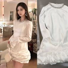 批发白色长袖<b class='q'>连衣裙</b>女早秋名媛高级感宴会<b class='q'>连衣裙</b>法式重工钻链生日礼服