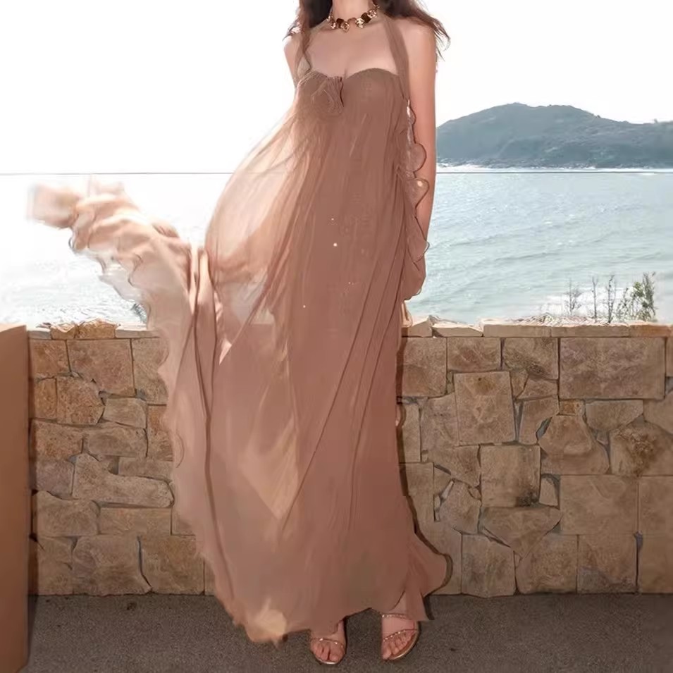 왕 추 물론 같은 단락 망사 행침 목 튜브탑 백리스 분위기 센스 드레스