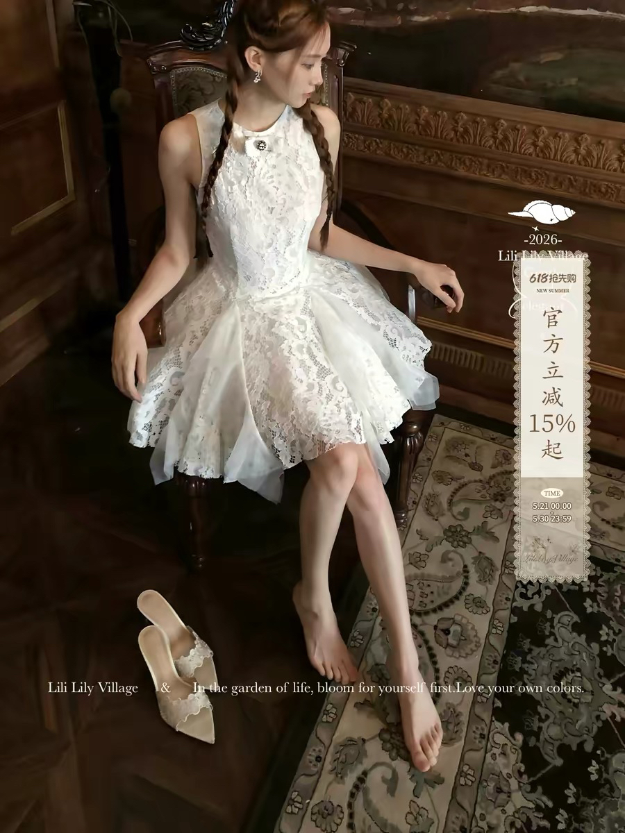 lili 릴리 타운 쉽 작은 원 칼라 레이스 삼각형 원사 퍼프 스커트 홀로우 아웃 단색 드레스