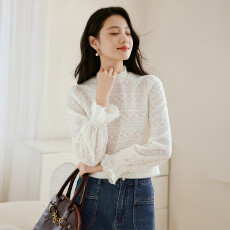 批发法式白色<b class='q'>蕾丝衫</b>女2025秋冬新款半高领正肩打底衫内搭镂空上衣