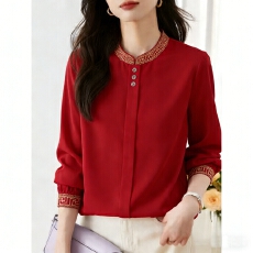 批发实拍缎面圆领衬衫<b class='q'>女长袖</b>2026春季设计感小众衬衣法式职业上衣