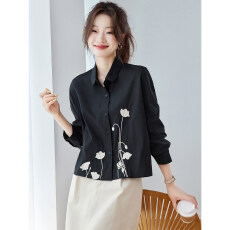 批发洋气别致漂亮刺绣<b class='q'>衬衫</b>上衣女2026新款春秋长袖小个子短款高腰<b class='q'>衬衣</b>