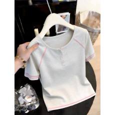 批发浅灰色圆领短袖<b class='q'>t</b><b class='q'>恤</b>女夏季新款大码胖mm<b class='q'>修身</b>收腰显瘦撞色正肩上衣