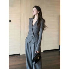 批发春季搭配一整套大码胖mm收腰条纹外套阔腿裤高级感<b class='q'>职业</b>气质<b class='q'>套装</b>女