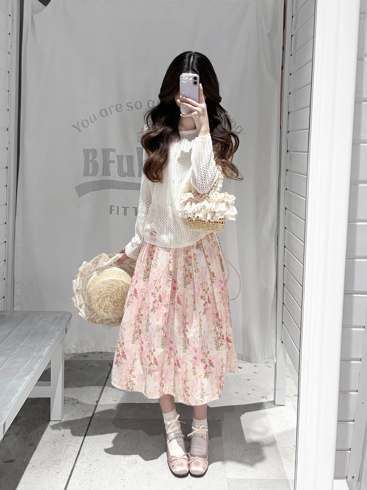 봄 여름 한 부서 부드러운 바람 홀로우 아웃 니트 스웨터 캐미솔 꽃무늬 반신 스커트 고유 한 아름다운 아름다운 작은 세트