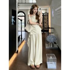 批发初夏独特绝美小套<b class='q'>装</b>韩系斜肩抽褶飘带杏色上衣阔腿<b class='q'>裤</b><b class='q'>气质</b>两件套女