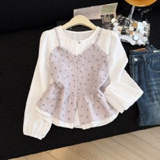 批发实拍新款2026甜美假两件碎花吊带拼接<b class='q'>喇叭袖</b>显瘦女<b class='q'>上衣</b>