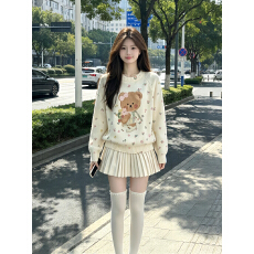 批发可爱风奶油小熊碎花针织衫女圆领长袖毛衣外套欧韩秋<b class='q'>冬</b>宽松慵懒风
