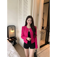 批发实拍实价古早千金 短款小香风<b class='q'>外套</b><b class='q'>女</b>早秋2026新款玫红色上衣