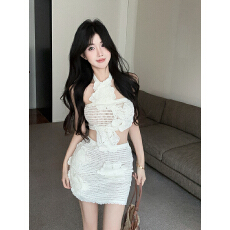 批发实拍实价  重工编织挂脖<b class='q'>镂空</b>花朵针织<b class='q'>连衣裙</b>