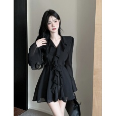 批发实拍实价千金感荷叶边V领收腰长袖连衣裙