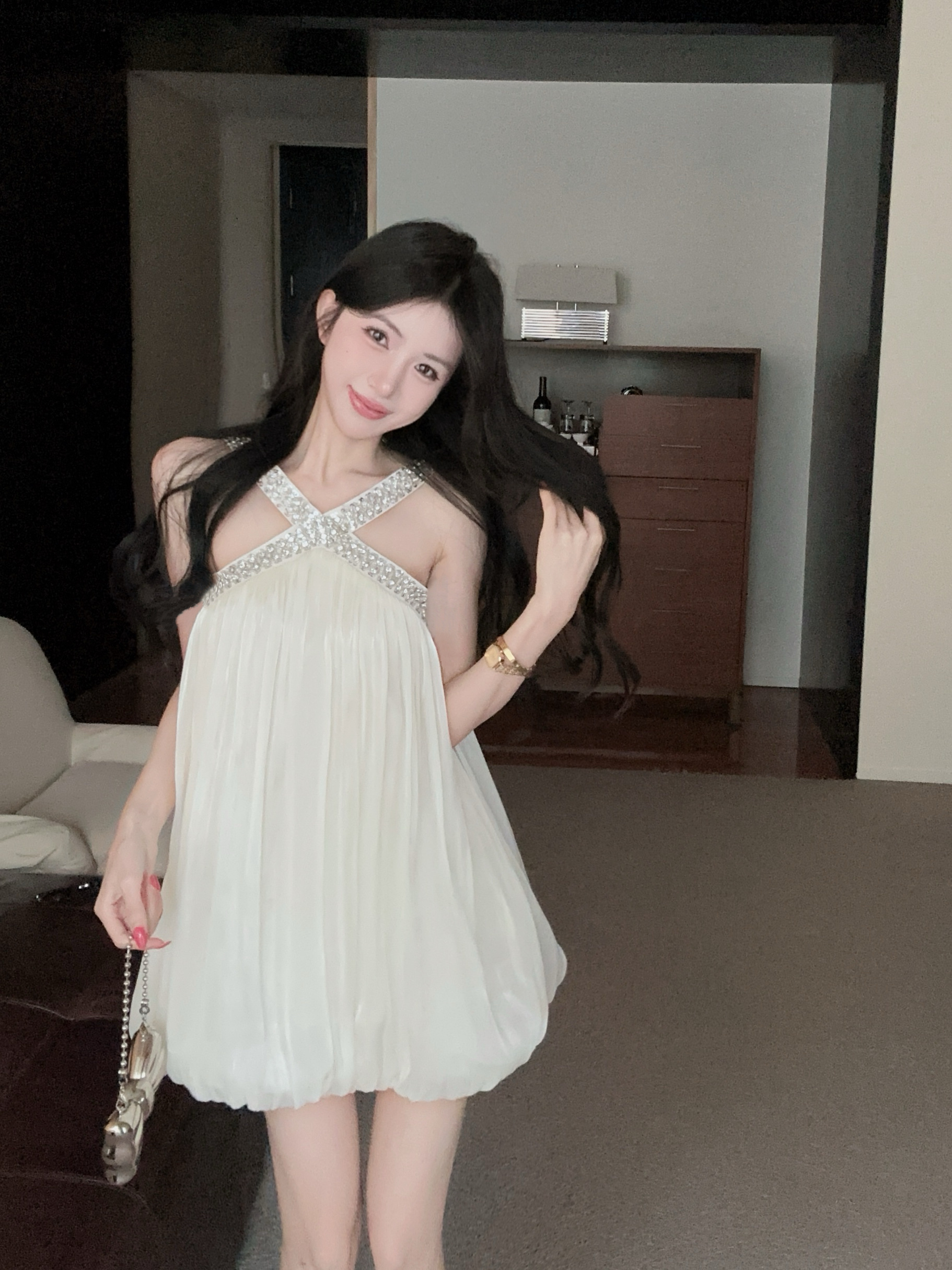 실사 정가 품격 고급 다이아몬드 세팅 행침 목 드레스