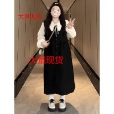 批发大码女装胖mm学院风娃娃领长袖衬衫+马甲背心<b class='q'>连衣裙</b>女秋显瘦套装