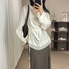 批发现 Korea 慵懒氛围感垂坠领双层衣摆系带收腰微透长袖<b class='q'>衬衫</b>~配腰带