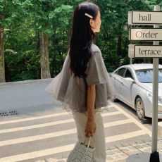 批发KOREA 韩系百搭小众设计感宽松A字娃娃衫波浪网纱拼接<b class='q'>短袖</b>T恤