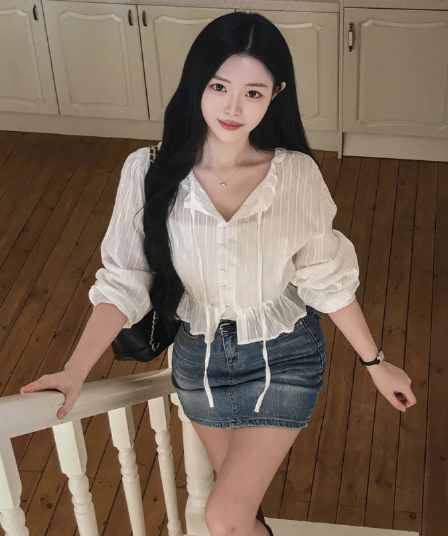 재고 있음 cherry 부드러운 바람 화이트 세로 줄무늬 프릴 리본 허리 수축 패치워크 레이스 측면 길이 소매 셔츠