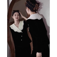 批发法式娃娃领黑色丝绒<b class='q'>衬衣</b>女秋2025新款高级感轻奢减龄洋气显瘦上衣