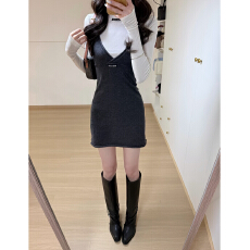 批发2026年新款早春时髦叠穿深V领吊带裙女内搭打底短款连衣裙两件套