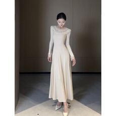 批发春日部优雅长诗秋冬新款温柔风修身显瘦气质蕾丝<b class='q'>连衣裙</b>01296