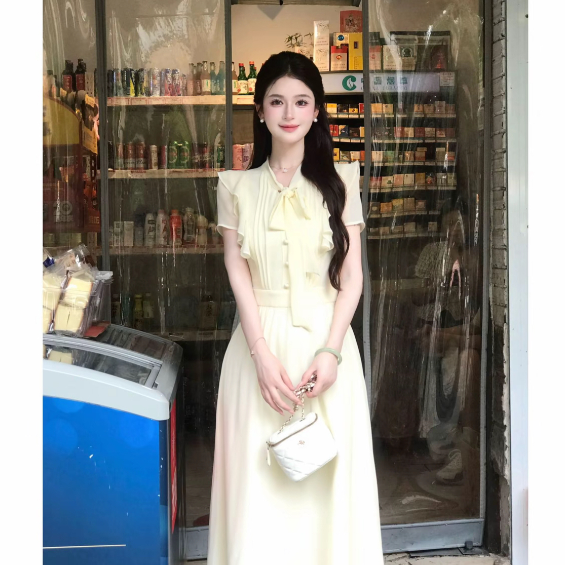 lili 리 리 가족 백색 안개 연애 편지 한 부서 부드러운 바람 레이스업 프릴 허리 수축 드레스