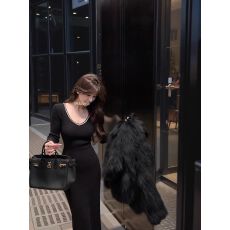 批发赫本风早秋V领镶钻显瘦长袖高级感宴会黑色针织<b class='q'>连衣裙</b>长裙<b class='q'>小礼服</b>