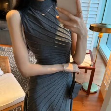 批发法式灰色不规则无袖背心连衣裙女装夏季<b class='q'>高级</b>感气质收腰修身长裙子