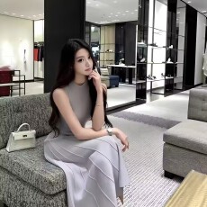 批发温柔滤镜 紫色针织连衣裙女<b class='q'>夏</b>气质裙子修身背心收腰长裙